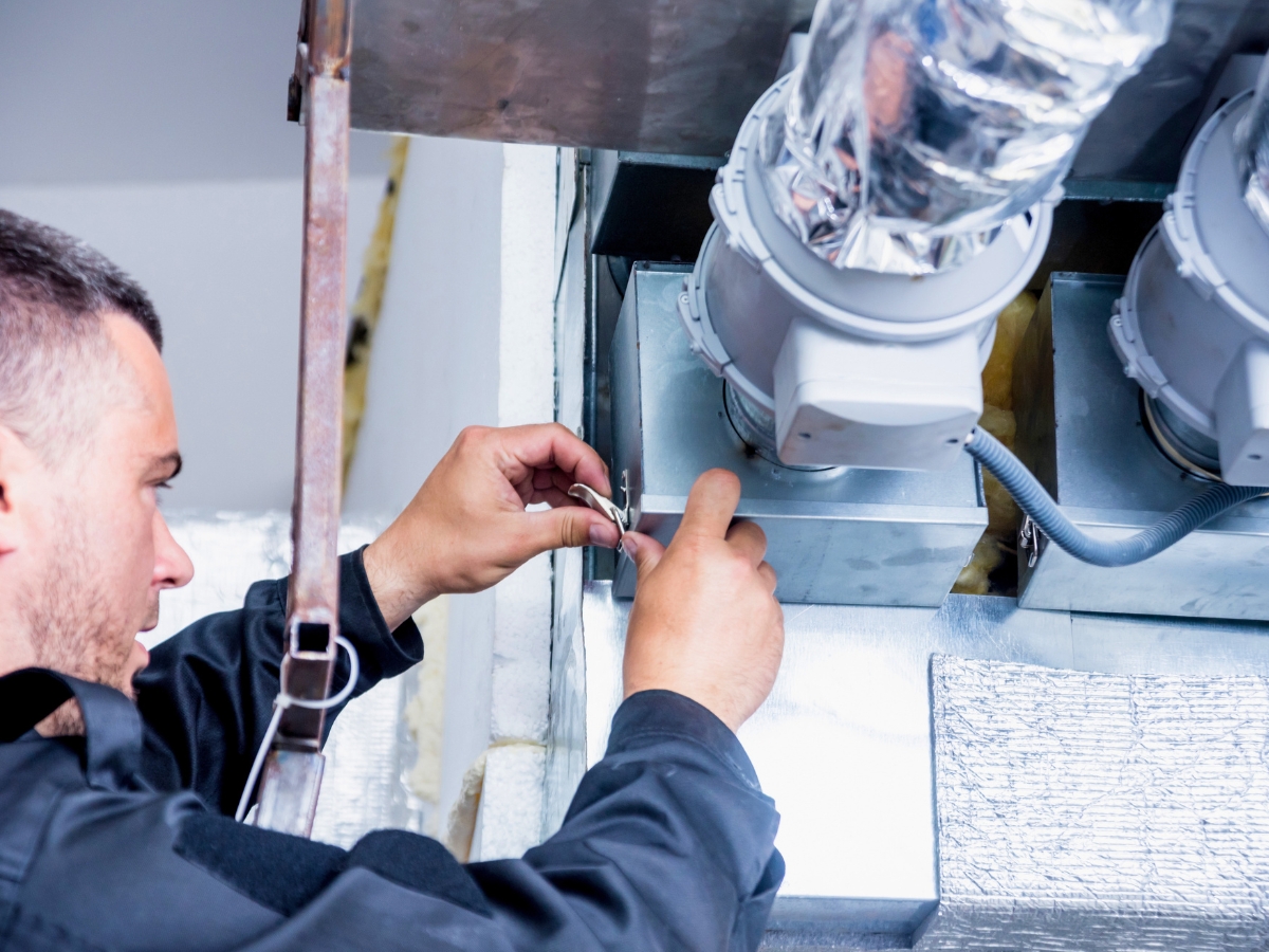 BTH Haustechnik Troisdorf Lüftungstechnik Installation